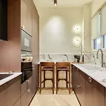 Luxurious Ac Beaubourg Le Marais 아파트 파리