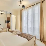 Luxurious Ac Beaubourg Le Marais * 파리