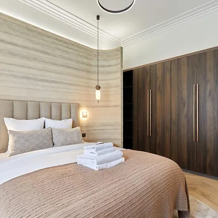 Luxurious Ac Beaubourg Le Marais 아파트