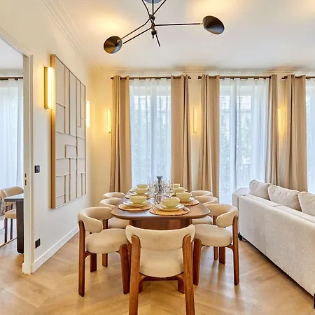 Lägenhet Luxurious Ac Beaubourg Le Marais Paris