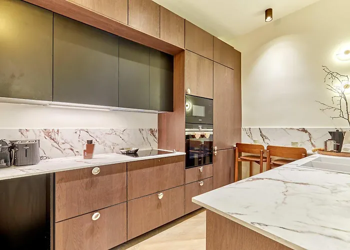 Apartment Luxurious Ac Beaubourg Le Marais Paris