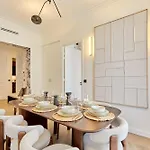 Appartamento Luxurious Ac Beaubourg Le Marais *
